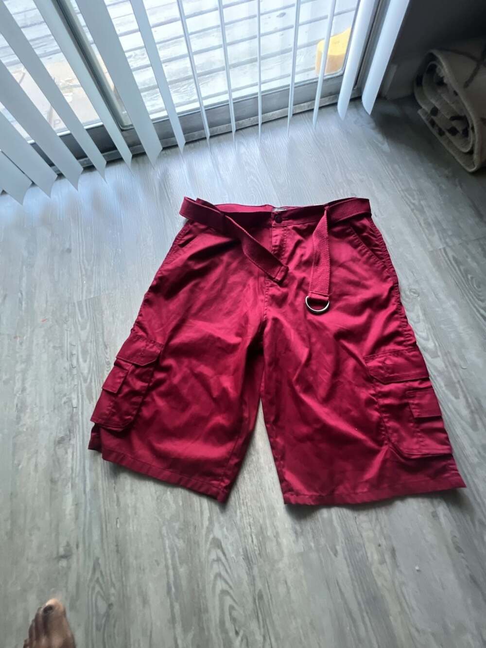 Jeanetix Men's Cargo Shorts with Belt, Dark Red, Size 38